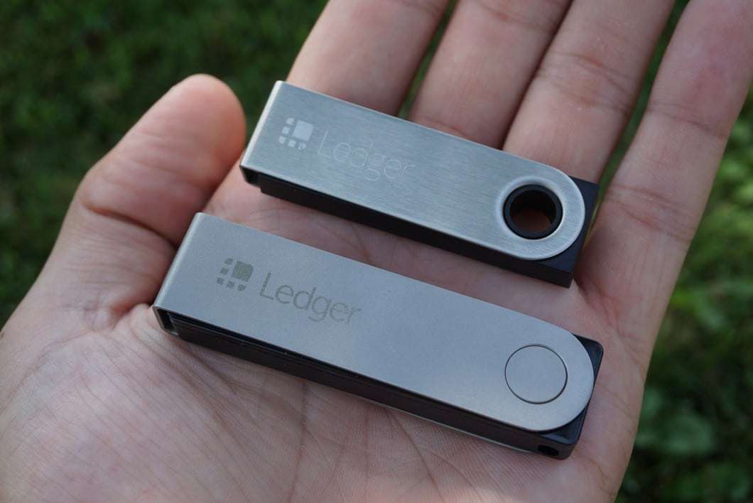 A Comprehensive Comparison Of Ledger Nano X and Ledger Nano S Plus: The Ultimate Cryptocurrency Cold Storage Solutions